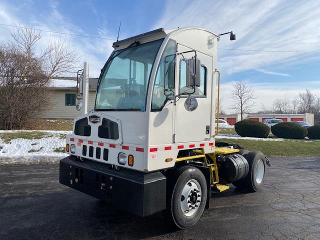 2024 AutoCar ACTT42-0