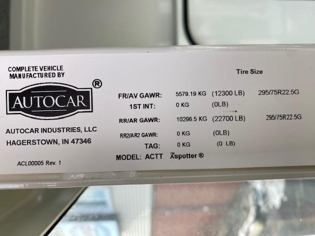 2024 AutoCar ACTT42-27