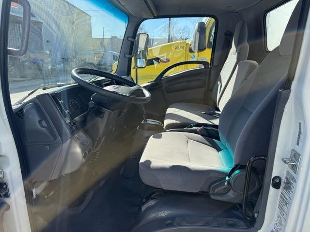 2020 Isuzu NPR-HD-11