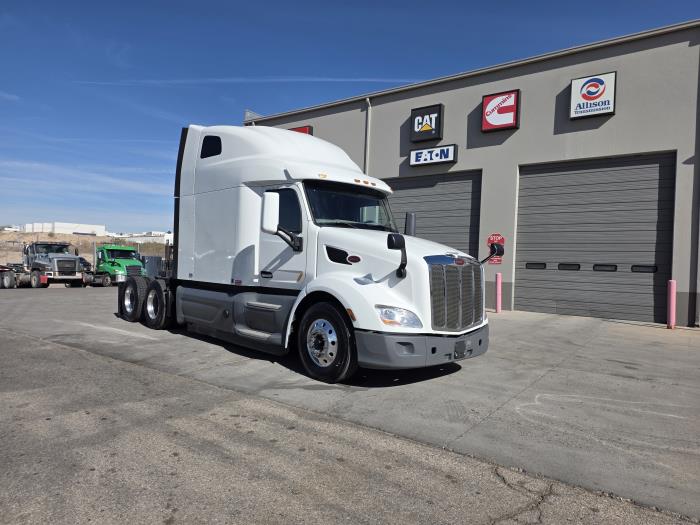 2021 Peterbilt 579-2