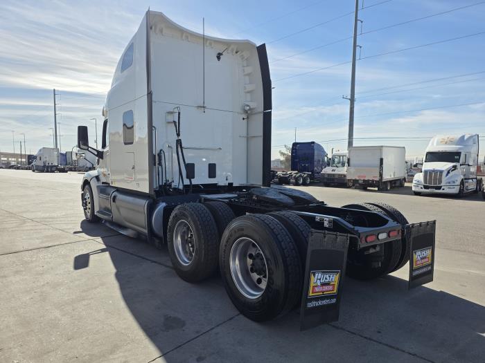 2021 Peterbilt 579-7