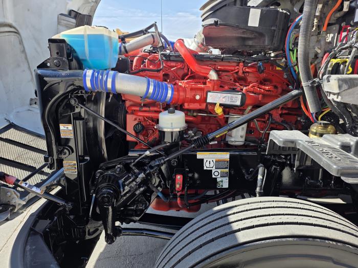 2021 Peterbilt 579-9