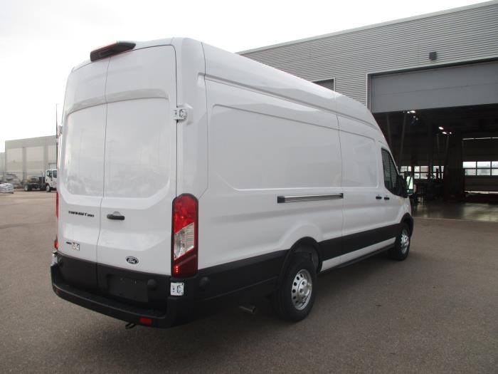 2026 Ford Transit-350-6