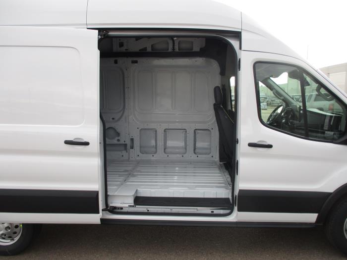 2026 Ford Transit-350-8