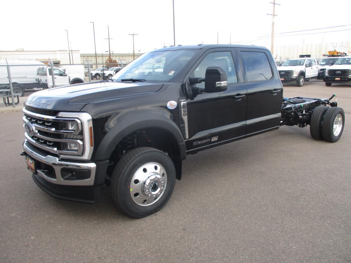 2026 Ford F-550-0