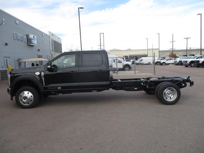 2026 Ford F-550-1