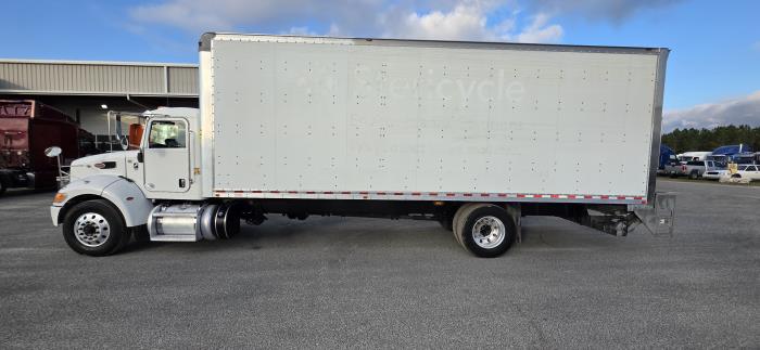 2020 Peterbilt 337-1