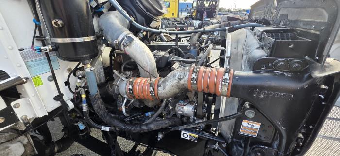 2020 Peterbilt 337-23