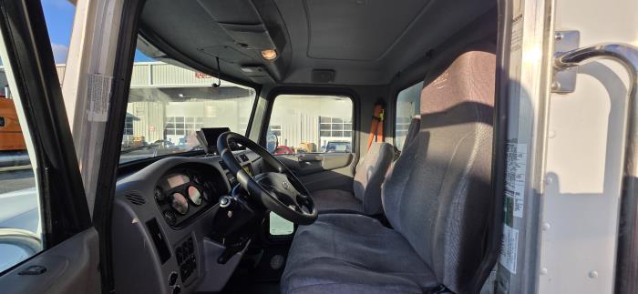 2020 Peterbilt 337-16