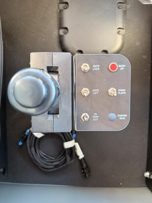 2026 Peterbilt 589-24