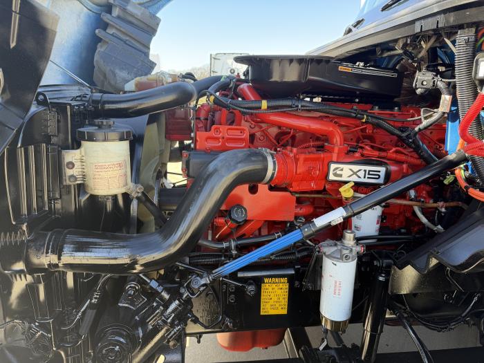 2022 International LT625-9