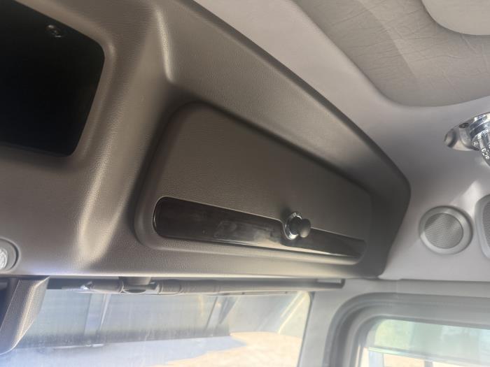 2022 Peterbilt 389-8