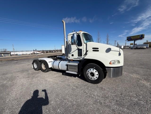 2015 Mack CX-Series-1