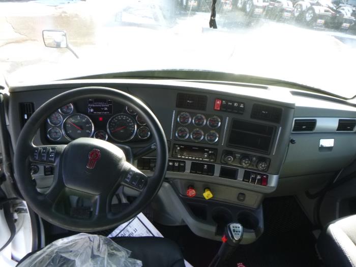 2021 Kenworth T680-11