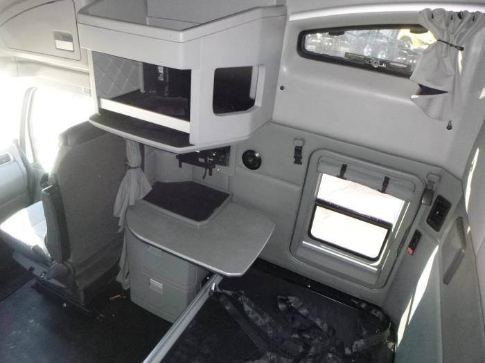 2021 Kenworth T680-16