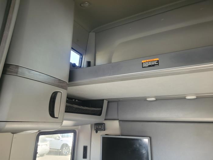 2023 International LT625-20