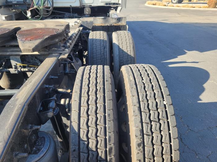 2023 International LT625-8