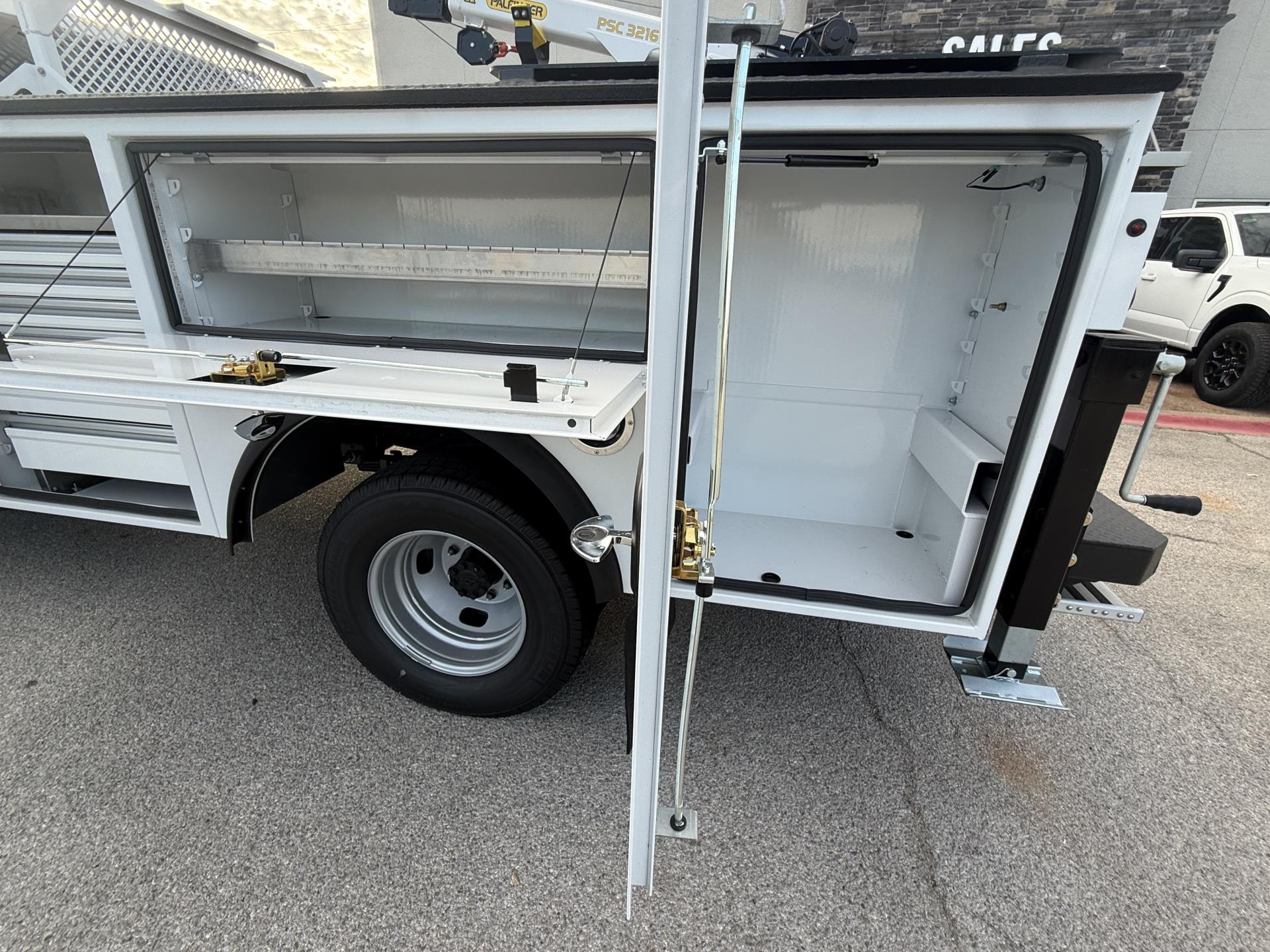 New 2026 Ford F-350 - photo 15