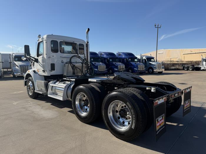 2020 Peterbilt 567-3