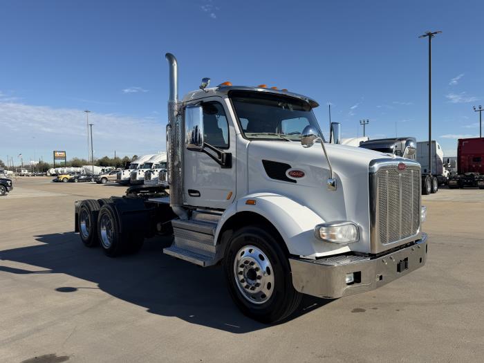 2020 Peterbilt 567-7