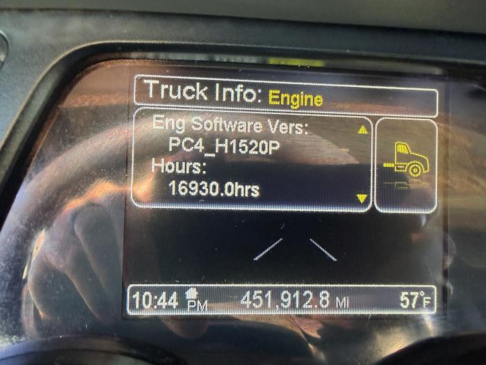 2020 Peterbilt 567-31