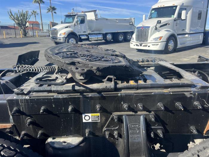 2019 Peterbilt 579-11