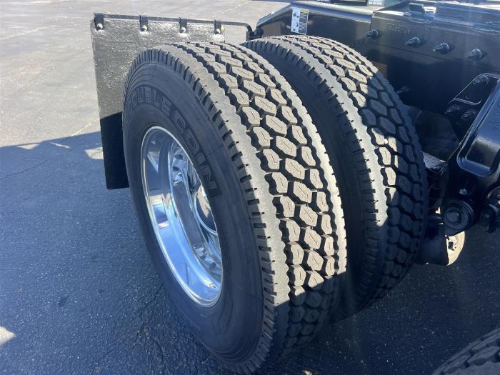 2019 Peterbilt 579-14