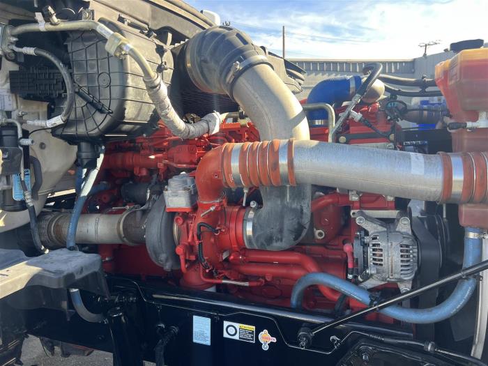 2019 Peterbilt 579-16