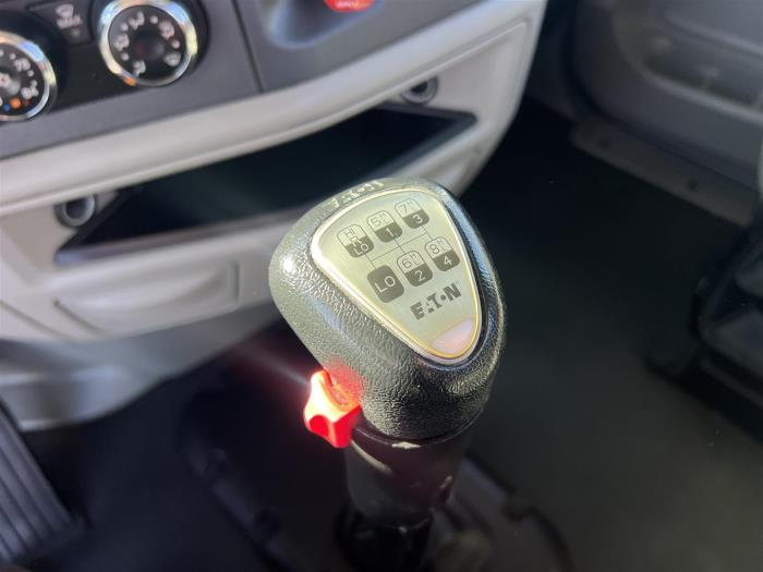 2019 Peterbilt 579-23