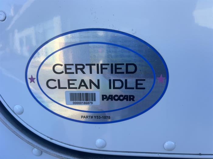 2018 Peterbilt 348-14