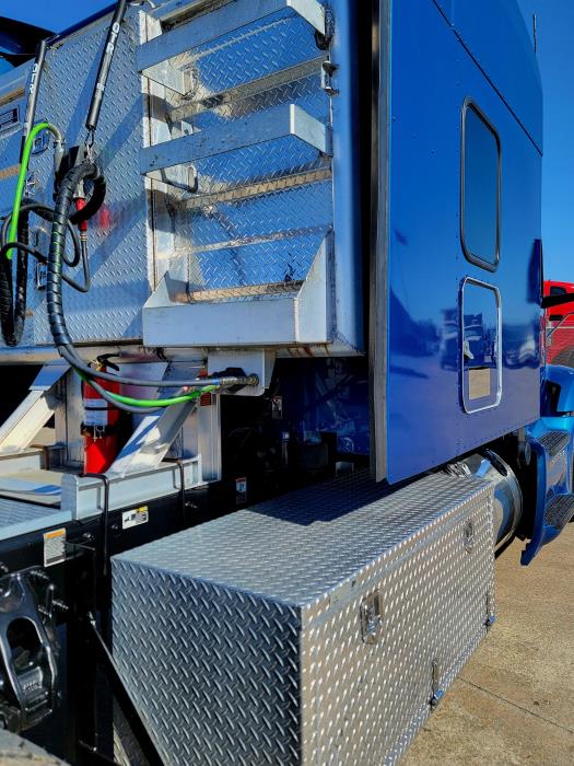 2022 Peterbilt 579-10