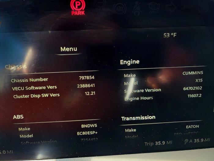 2022 Peterbilt 579-24