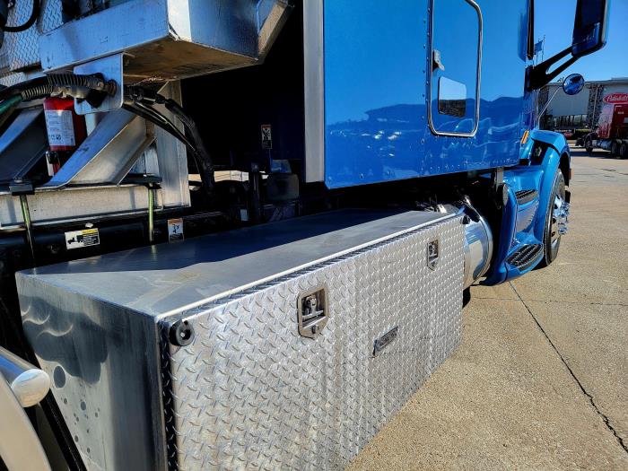 2022 Peterbilt 579-12