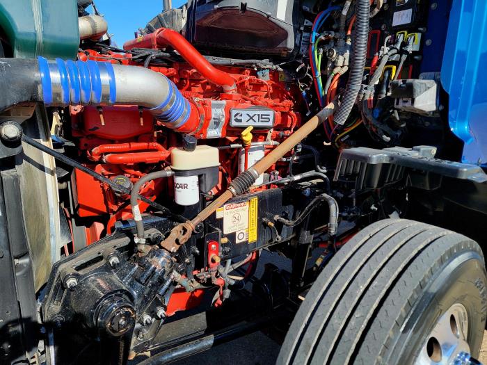 2022 Peterbilt 579-28