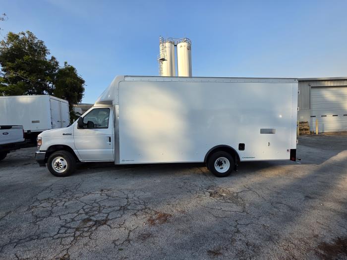 2026 Ford E-450-6