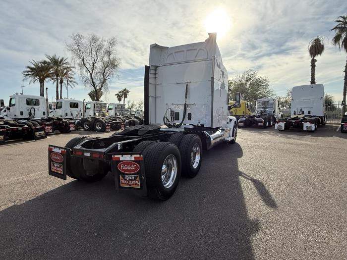 2022 Peterbilt 579-5