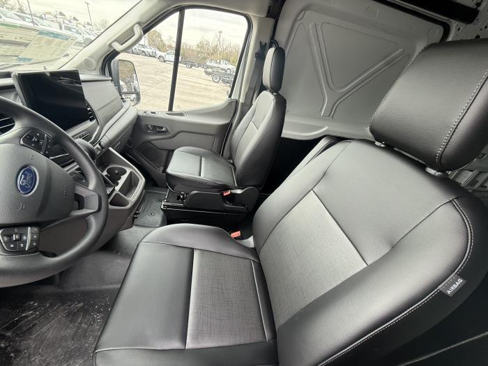2026 Ford Transit 350 HD-13