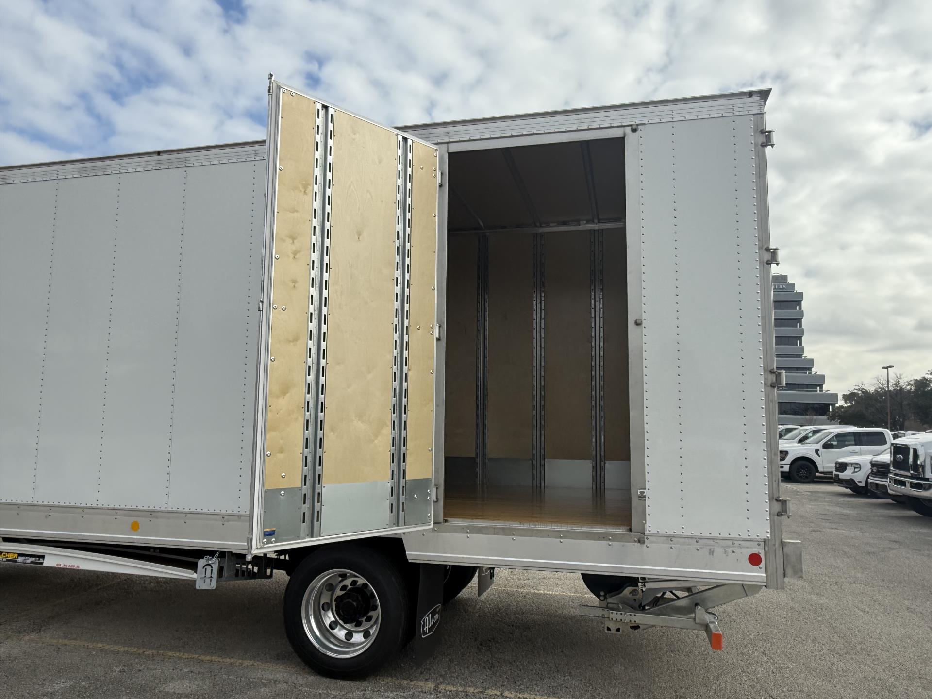 New 1996 Ford F-750 - photo 18