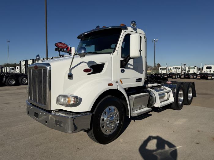 2020 Peterbilt 567-1