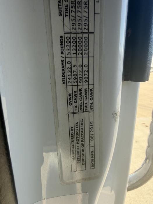 2020 Peterbilt 567-26
