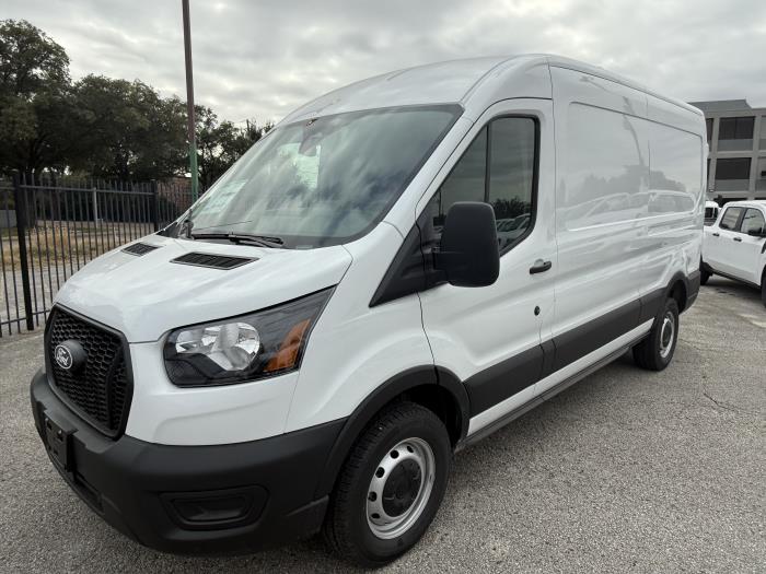 2026 Ford Transit-350-1