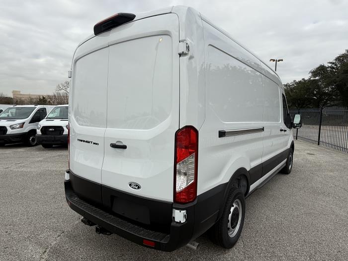 2026 Ford Transit-350-5