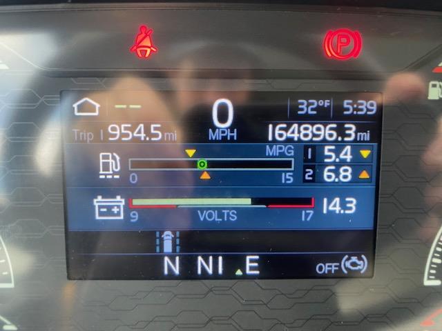 2023 Volvo VNR64T400-27