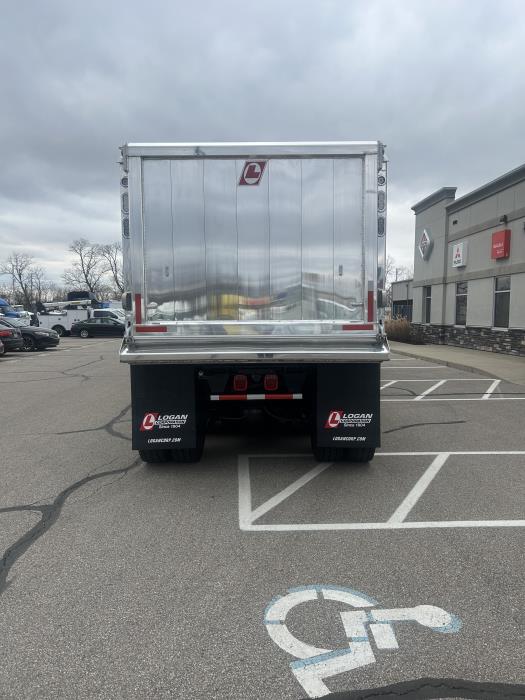 2026 International HX620-7