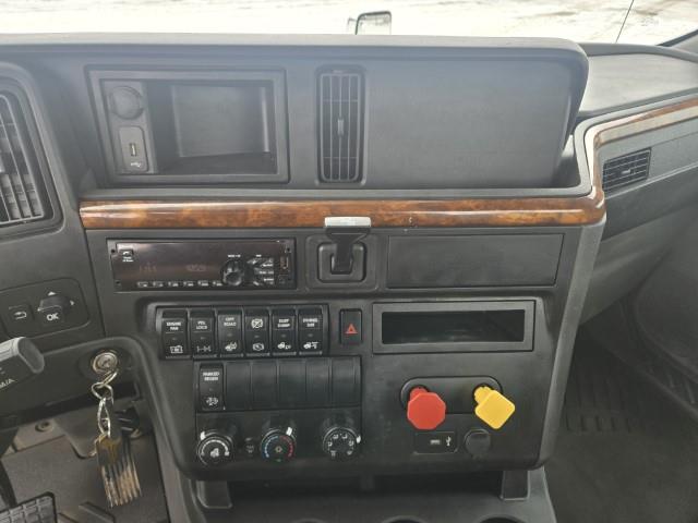 2020 International LT625-10