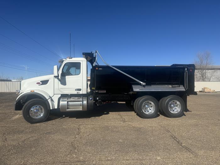 2026 Peterbilt 567-8