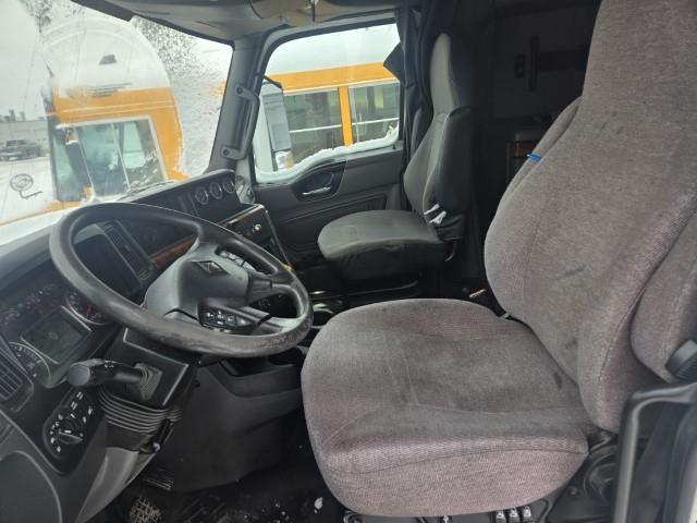 2022 International LT625-7