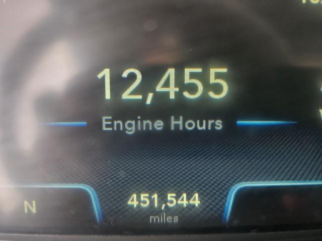 2022 International LT625-16