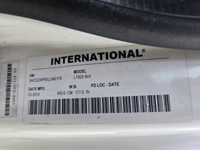 2020 International LT625-24