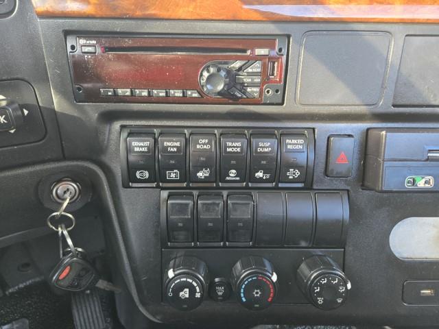 2020 International MV607-9